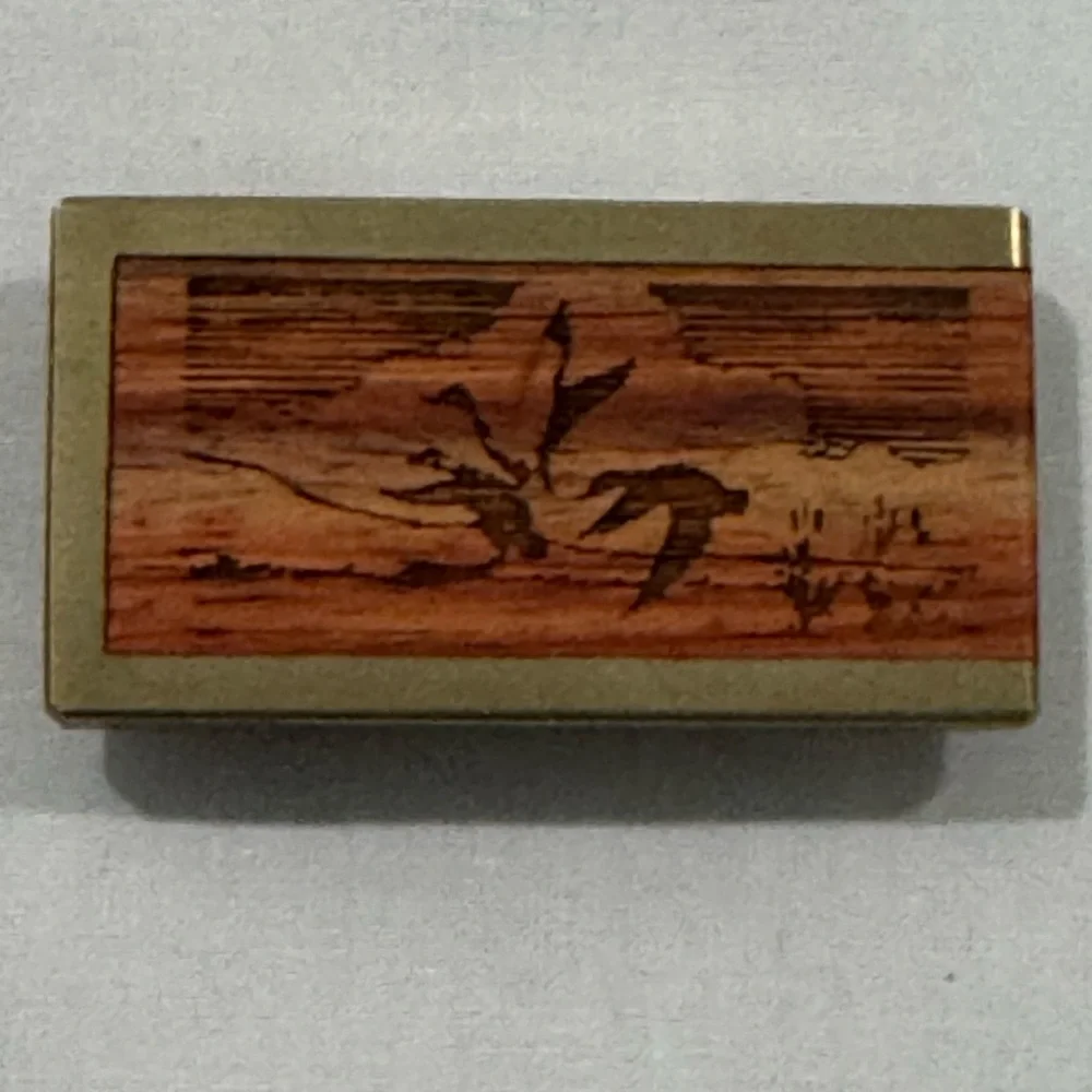 Elegant Vintage Solid Brass Etched Wood Inlay Money Clip